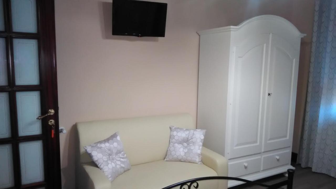 Perla Del Mare Bed and Breakfast Bari Buitenkant foto