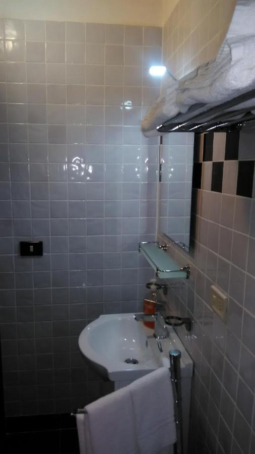 Perla Del Mare Bed and Breakfast Bari Buitenkant foto