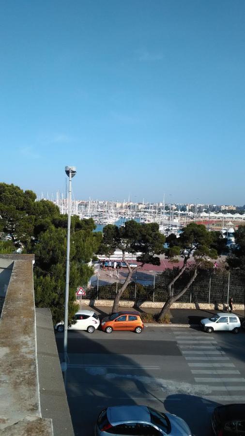 Perla Del Mare Bed and Breakfast Bari Buitenkant foto